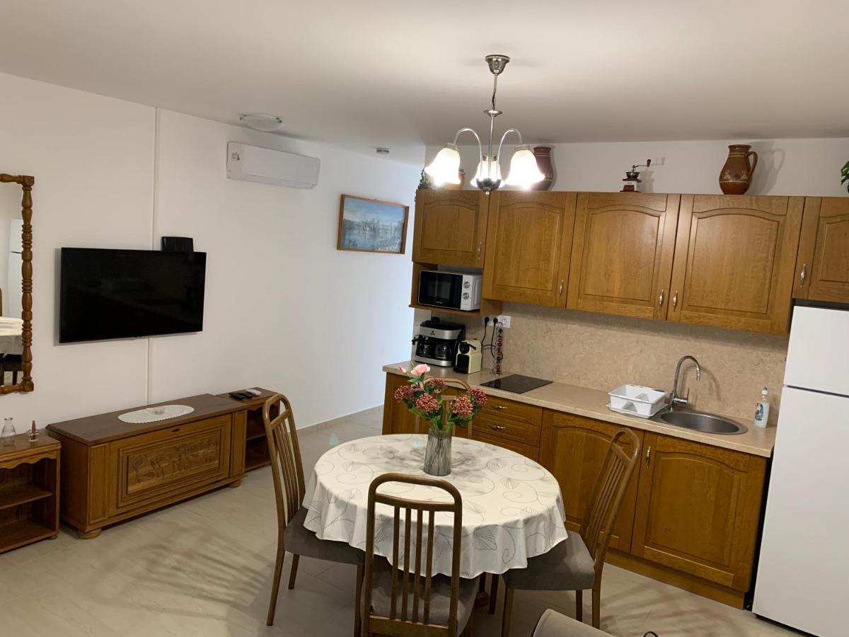 Dodi Apartman Залакарос Екстериор снимка