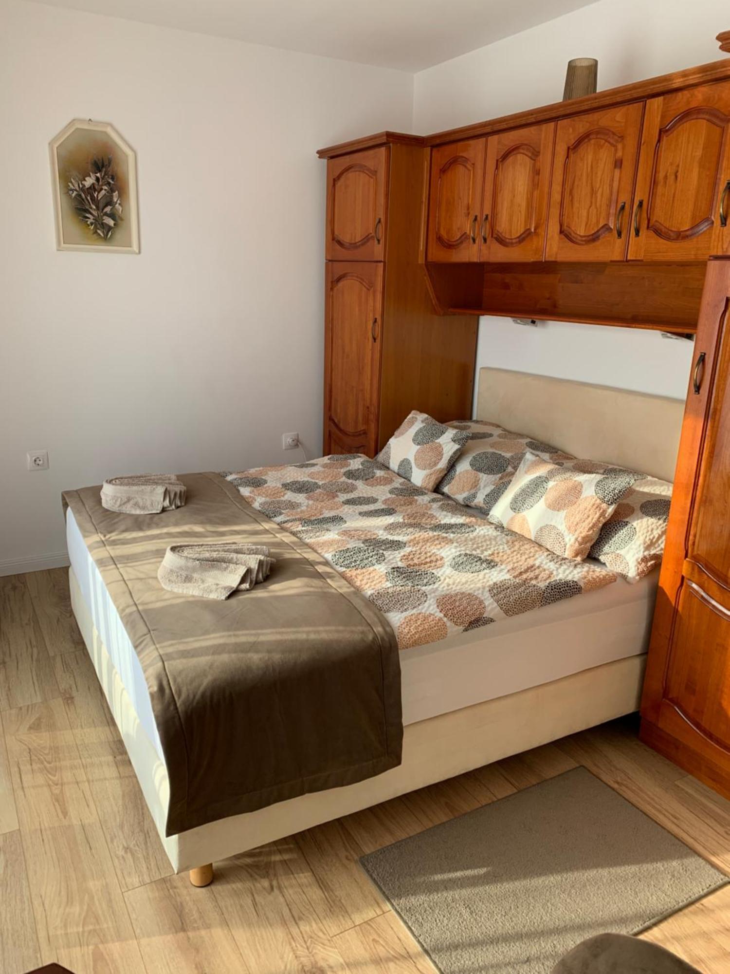 Dodi Apartman Залакарос Екстериор снимка