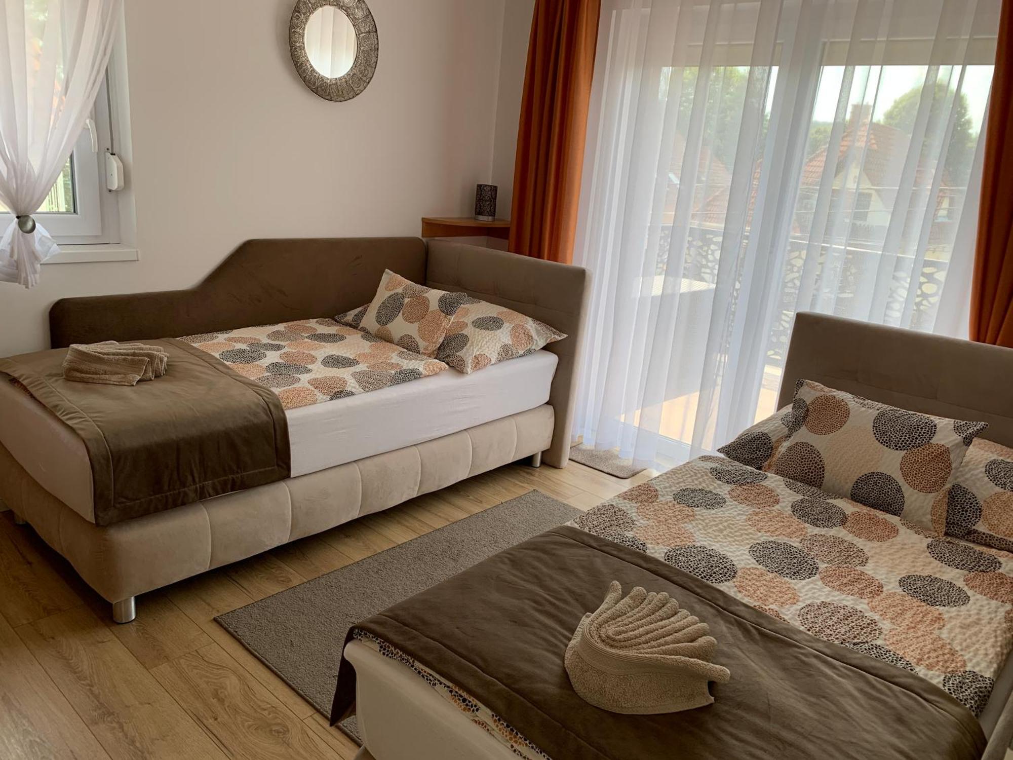 Dodi Apartman Залакарос Екстериор снимка